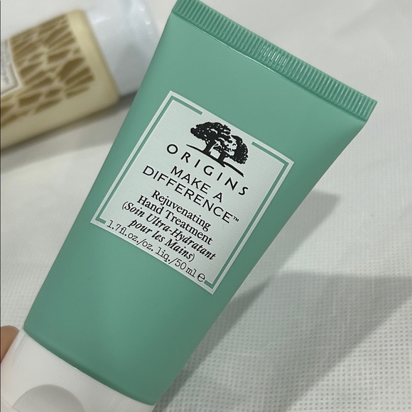 Origins Make a Difference Hand Treatment and Ginger Soufflé body Cream Set - Picture 2 of 3